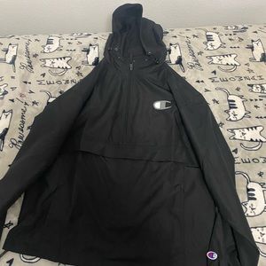 This a jacket for the rain, never used.
